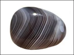 Quelle est cette pierre ?