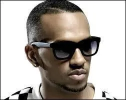 Qui est ce chanteur ?