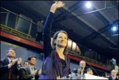 Sgolne Royal a affirm que Barack Obama s'est inspir de sa campagne de 2007. Que pensent pourtant les conseillers en communication dmocrates de sa stratgie sur Internet?