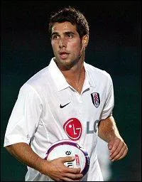 En 2008-2009  joue  :