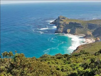 Dans quel pays se trouve la ville de Johannesburg ?