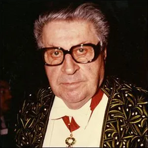 Quel grand crivain franais, membre de l'Acadmie franaise a crit  Le Sac et la cendre  ?