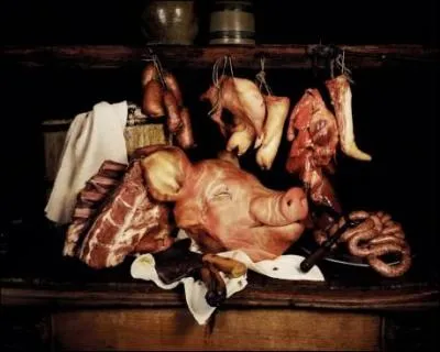 Vous vous arrtez bien sr, avec l'eau  la bouche devant cet tal. Il n'est pas question de dresser une table sans :