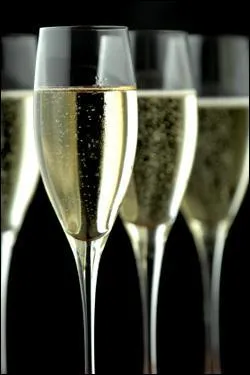 Pour terminer le repas voici un vin fabriqu  Epernay :