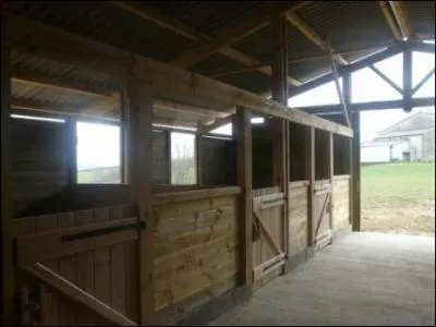 Si je frquente une asinerie, je suis un 