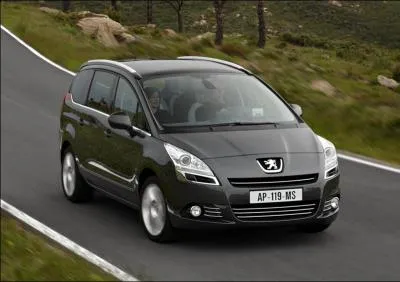 La voiture 5008 c'est :