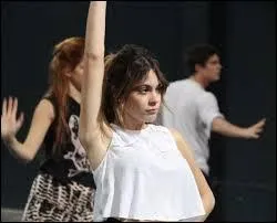 Question finale : Qui sont les ralisateurs de Violetta ?