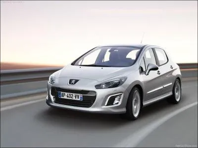 Quel est le nom et la date de sortie de cette Peugeot ?