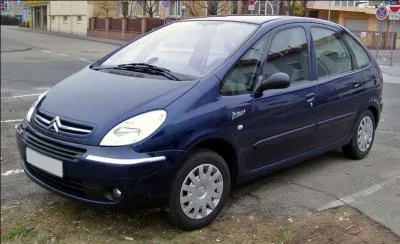 Suite  quelle voiture Citron a-t-il sorti le C4 Picasso en 2012 ?