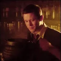 Dans quelle maison est-il rparti ?