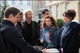 A quel pisode vous font penser ces mots : Valentin - Autre fille - Vie de mre ?