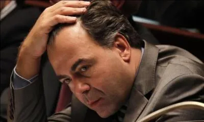 Quelle est la traduction anglaise de ces termes :  situation dsespre ,  sort  ?