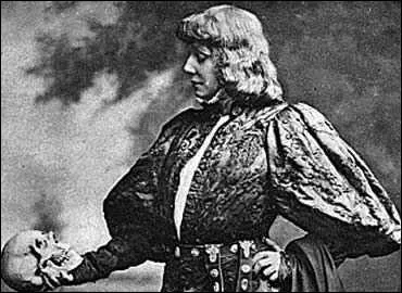 D'un vers de quelle oeuvre de Shakespeare la rplique  Longue vie au roi !   fait-elle rfrence ?