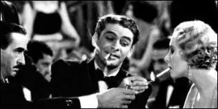 Quel acteur interprta l'homme au visage balafr dans le premier   Scarface   de Howard Hawks ?