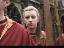 Dans quelle maison est-elle  Poudlard ?