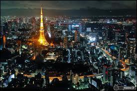 Nous commenons ce quiz par la plus grande ville du monde qui est la capitale du Japon depuis 1868. Avec environ 37, 7 millions d'habitants, elle forme l'aire urbaine la plus peuple au monde. Quelle est cette capitale ?