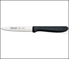 En cuisine, quel est le rle principal du  couteau d'office  ?