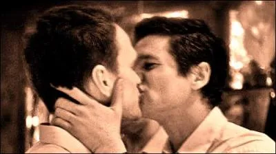 Avec qui Neil s'est-il mari� ?