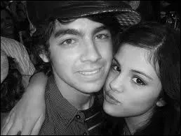 Avec qui n'est-elle pas sortie ?