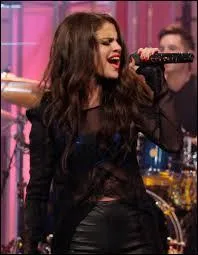 Quelle chanson n'est pas  elle ?