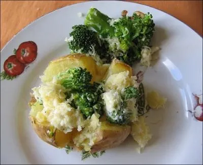 Le plat est accompagn de :