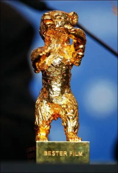 Quelle rcompense le dessin anim a-t-il reue en 2002,  Berlin ?