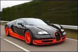 Elle a 1200 chevaux, elle dpasse les 430 km/h et elle a 4 turbos, c'est la...