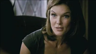 Comment Carol dcouvre-t-elle que Caroline est un vampire ?