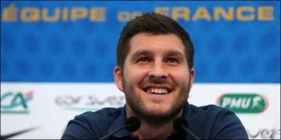 Tiens, ce joueur évolue au Mexique avec l'équipe des Tigres, vous savez bien sur que c'est...