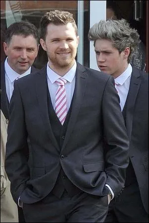 Comment s'appelle le frre de Niall ?