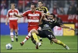 Les footballeurs sont btes.