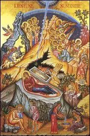 Arriv dans le silence, une tape sur les fesses lui fait prendre connaissance du monde !