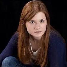 Ginevra Weasley est la dernire des enfants Weasley et...