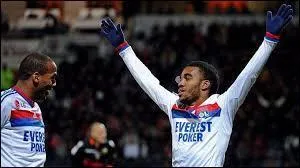 Face  quelle quipe les Lyonnais se sont-ils imposs 4 buts  0, et sont devenus leader de Ligue 1 ?