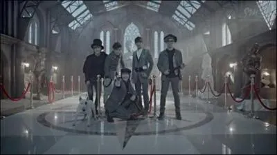 Quel est ce groupe et qui est le leader ?