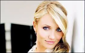 Donnez-moi le nom de cette star blonde.