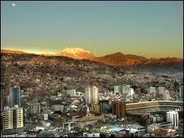Les habitants de La Paz (Bolivie) sont appels...