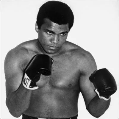  Mohamed Ali  tait comment, a priori ?