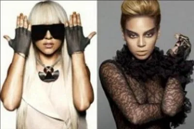 A qui appartient cette chanson   Bad romance  ?