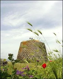 Selon l'architecte Valente Poddighe la Sardaigne serait ...