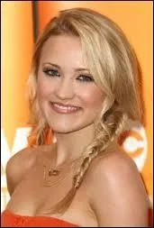 Comment s'appelle son premier EP sorti en octobre 2009 ?