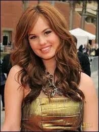 Quels sont les noms des chansons qu'elle a enregistres pour le tlfilm  16 vux  ?