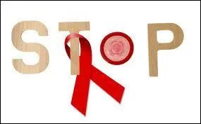 Par quoi est transmissible le sida ?