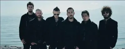 Quelle chanson ne fait pas partie de l'album 'A Thousand Suns' ?