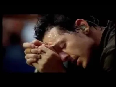 Quel est le nom du premier album live de Linkin Park ?