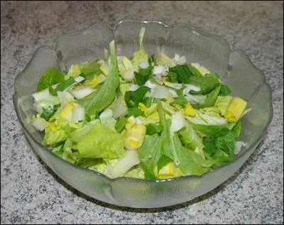 Elle sera accompagne d'une salade scarole :