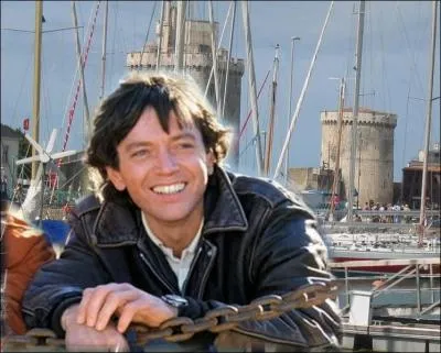 Arrire-petit-fils d'un cap-hornier, cet acteur franais n  La Rochelle a consacr les dernires annes de sa vie avec succs  l'criture...