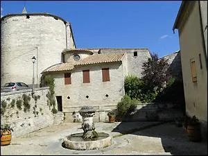 Dans quel dpartement placez-vous Tavel ?