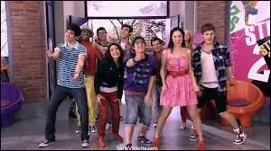 Qui est le nouveau prof de danse du studio ?