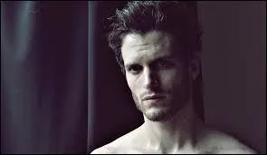 Quel est l'acteur qui joue ce personnage ?